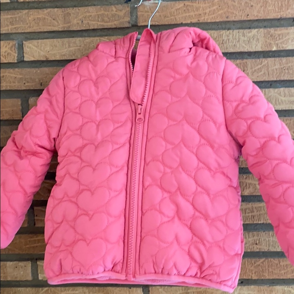 Carter’s puffer heart jacket, 2t. Runs small!